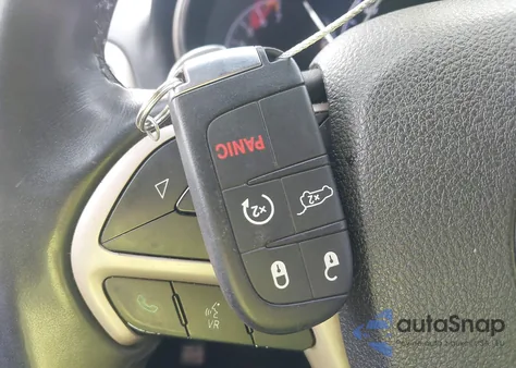 2014 Jeep Grand Cherokee Limited z USA, uszkodzony, nr VIN 1C4RJFBG5EC570051